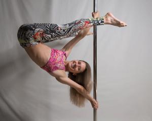 Фотография академия pole dance Butterfly 3